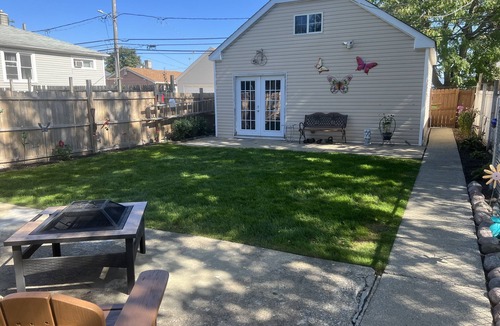 Stickney Apartment | Small hidden Gem. Location!
