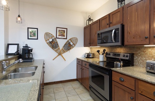 Edray Condo | Soaring Eagle #201: 3 Bedrooms, 2 Full Baths: Slope Side