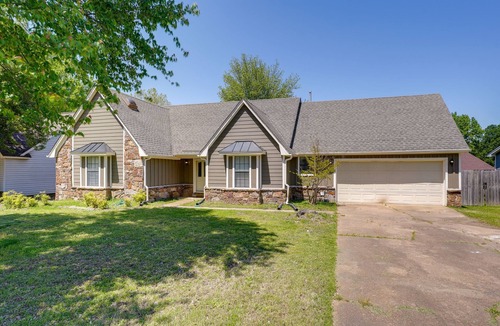 Southaven House | Southaven Vacation Rental ~ 10 Mi to Graceland!