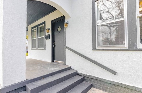 Midtown House | Southern Serenity-3br w Fenced Yard