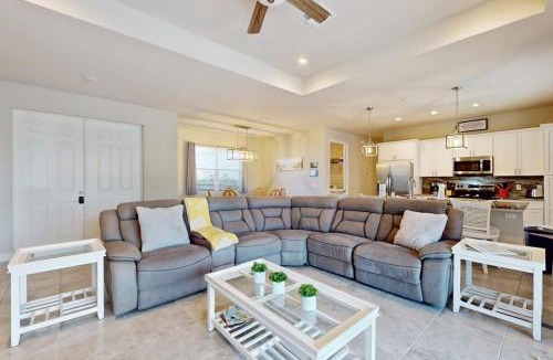Pelican House | Southwest Dream
