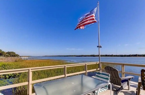 Seminole Apartment | Spacious 1-bedroom apartment in wonderful Seminole