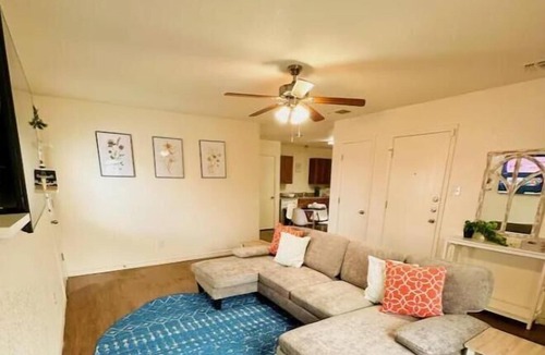 Copperas Cove Apartment | Spacious 3BR 2Bath Duplex- 5min to Fort Hood Clark Gate.