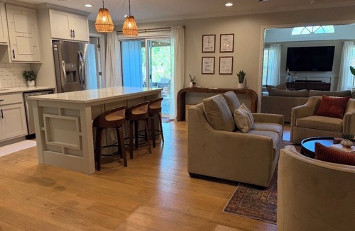 Saint Simons Heights House | Spacious 4 Bed/3 Bath house with pool, fenced backyard, fire pit, covered porch.