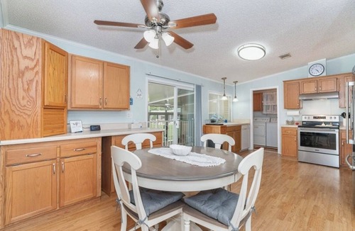 Port Charlotte - Charlotte Harbor House | Spacious 4-bedroom house in terrific Port Charlotte with AC