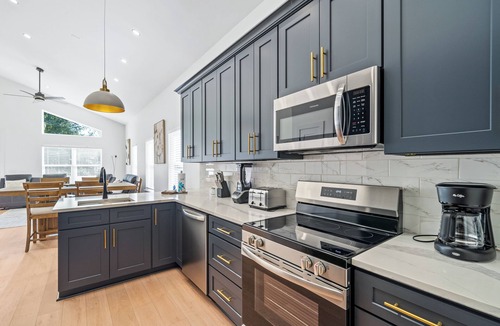 Foley House | Spacious 4-bedroom house in charming Foley