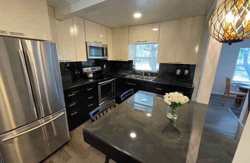 Greer House | Spacious 4-bedroom house in perfect Greer for your getaway