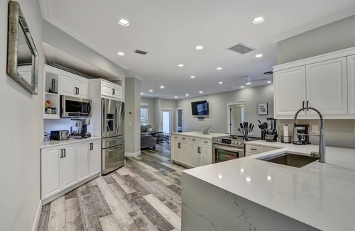 Westminster House | Spacious 4-bedroom house with private pool in golf course community