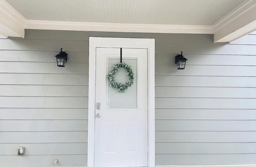 Audubon Park House | Spacious 5B house near UM/large parking space Summer Special!