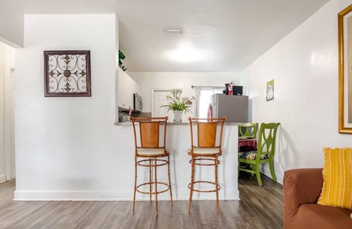 Allapattah House | Spacious Duplex Near MIA & Port
