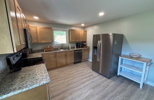 Cullowhee Condo | Spacious, Light Filled Apt. - Nestled along the Tuckasegee River, 2 Mi. from WCU