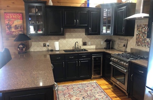 Oxford Cabin | Spacious Lodge close to Ole Miss, Oxford, MS