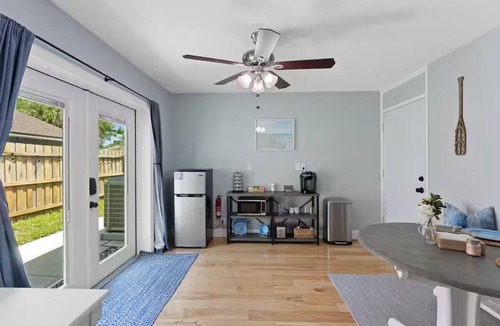 Port Orange Apartment | Spacious Master Suite w/Jetted Tub - 5 Miles to the Beach