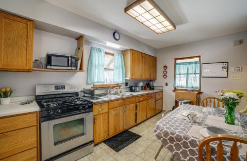 Lansing House | Spacious & Peaceful Suburban Home in Lansing!
