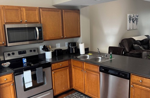 Frankfort Apartment | Spacious Quiet 2BR/2BA Frankfort Townhome