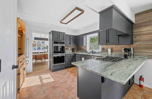 Fortson House | Spacious Retreat w/Hot Tub & Games | Sleeps 16