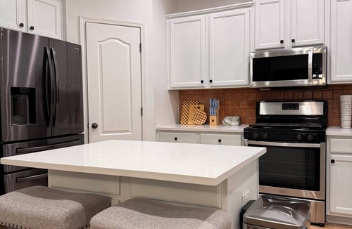 Lawrenceville House | Spacious, Safe, Luxurious, Family-Friendly, 4-Bedroom House 2 miles from I-85
