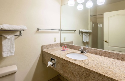 Douglasville Hotel | Spark by Hilton Douglasville Atlanta West