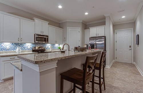 American Beach Condo | Sparkling Amelia Island Grnd Lvl 2Br 2Ba, Close to Ritz, Short Walk to Beach