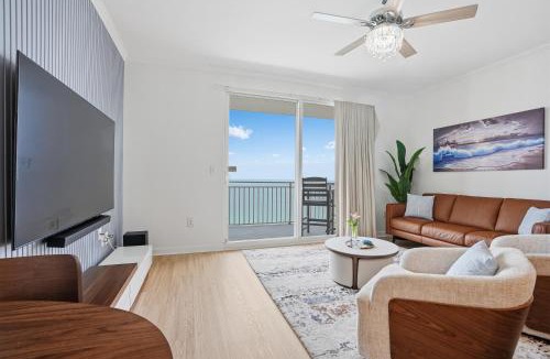 West Panama City Beach Apartment | Splash Resort, 16th floor, Oceanfront, 1BR Sleeps 6, Lazy River & Water Park