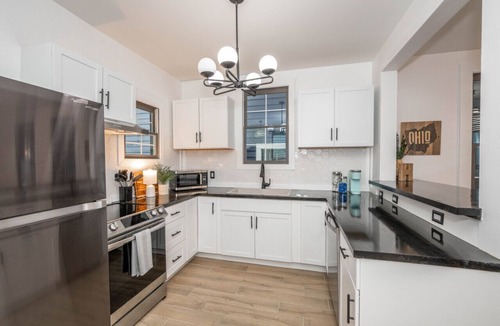 Hamilton House | SPOOKY NOOK RIVERSIDE