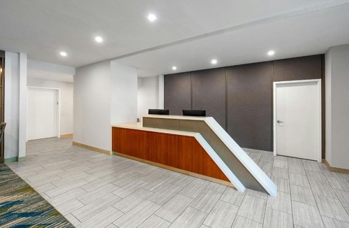 Town Center Hotel | SpringHill Suites by Marriott Atlanta Kennesaw