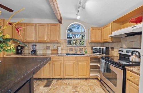 St. Petersburg House | St Pete Getaway: May Special 20% Off