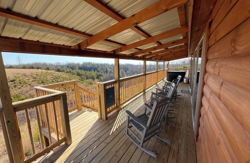 Rogers Cabin | Starry Night at Red River Gorge: Wi-Fi/Hot Tub