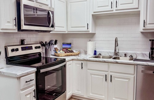 Red Bay Apartment | Stay on Main Street in Red Bay