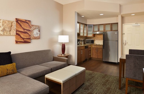 Airport North Hotel | Staybridge Suites Orlando Airport South by IHG