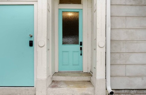Treme Condo | Step Back in Time in a Historic Condo in Tremé - Blocks from French Quarter!