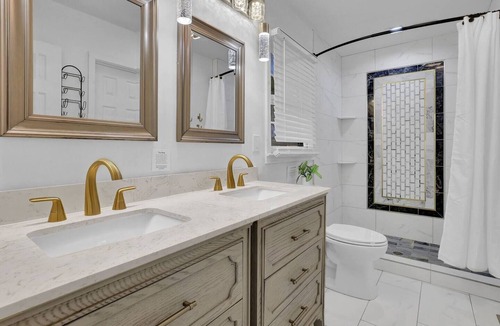 North Druid Hills House | Step into a world of spacious elegance as you enter this carefully curated home