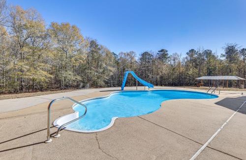Mountville House | Stocked Pond! 33-Acre LaGrange Estate w/2 Units