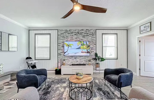 Kissimmee House | Storey Lake Amazing Water view, Game Room, Movie Room and Theme Rooms