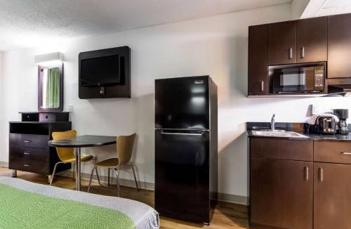 LaGrange Hotel | Studio 6 Extended Stay - Lagrange, GA