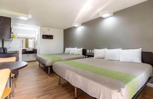 Temple Hotel | Studio 6-Temple, TX