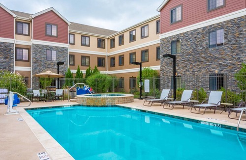 Independence Apartment | Studio Suite | Perfect for Business Travelers