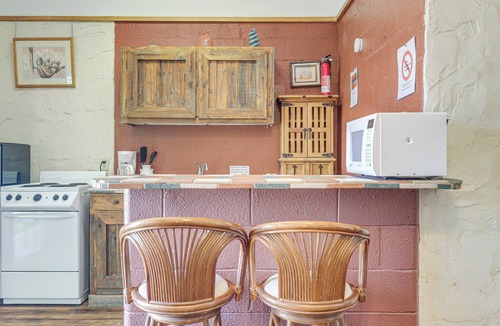 Whitney Apartment | Studio w/Trail Access: 8 Mi to Lake Whitney St Pk