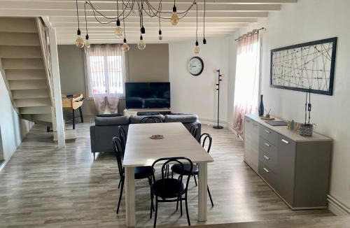 Cognac Apartment | Studios Pellisson