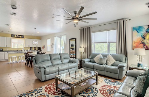 Legacy Park Villa | Stunning 5BR Villa with Pool, Spa & Quick Disney Access