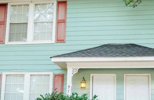 Mobile Apartment | Stylish 2BR Escape | Relax in Modern Comfort