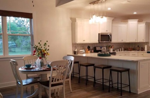 Darien Cottage | Summer Breeze Cottage