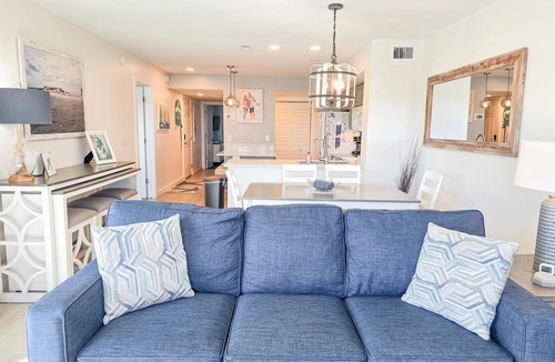 Miramar Beach Condo | Sun Puppy Point, 1st Flr w/Cart, 2 Kings, 2bd/2ba, early bird discount, pool!