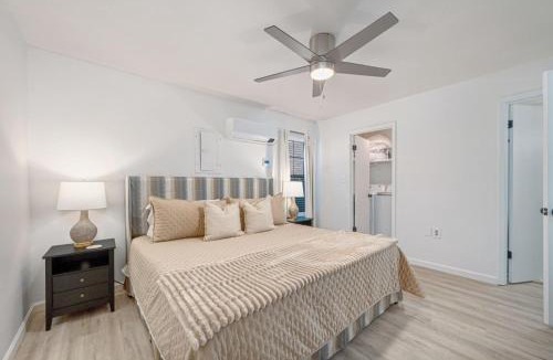 Wright Apartment | Sunny Haven: 1BR Townhome in Fort Walton