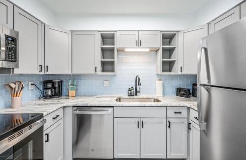 Wright Apartment | Sunny Haven 625 1BR Townhome in Fort Walton