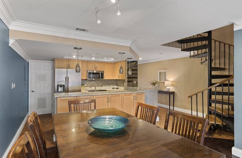 Shelter Cove Condo | Sunny Marina & Water Views, Near Beach!