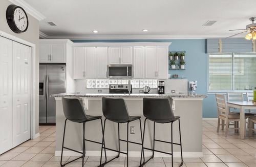 Sunset Lakes House | Sunset Lakeview Retreat – Heated Pool Near Disney! Kissimmee, FL