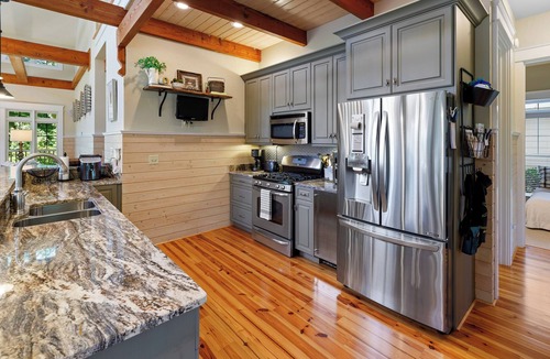 Spring City House | Sunset Point | Stunning Watts Bar Lake!