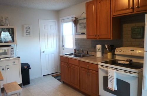 Dry Ridge House | Sunset Serenity Relaxation Convenient attached apartment.
