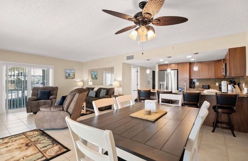 Indian Rocks Beach Condo | Sunset Suite at 50 Gulfside.